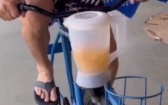 Bicicleta que 'faz suco' viraliza nas redes sociais