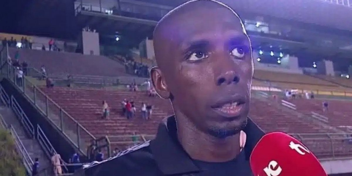 Vitória é absolvido da acusação de racismo, após goleiro ser chamado de "Macaco"
