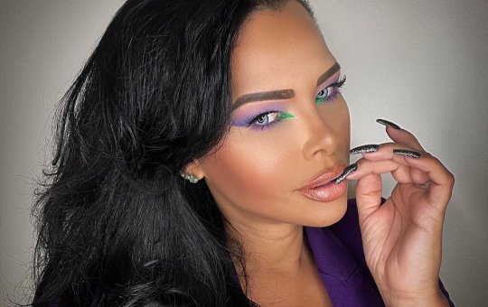 Após pedidos mais ousados, ex-BBB Ariadna sai novamente do OnlyFans