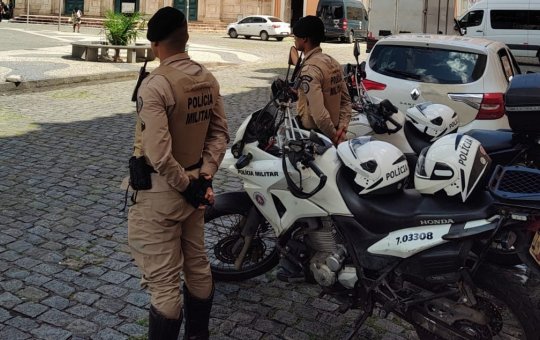 Após casos de violência, PM faz patrulhamento com motos no Centro Histórico