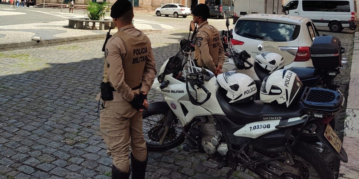 Após casos de violência, PM faz patrulhamento com motos no Centro Histórico