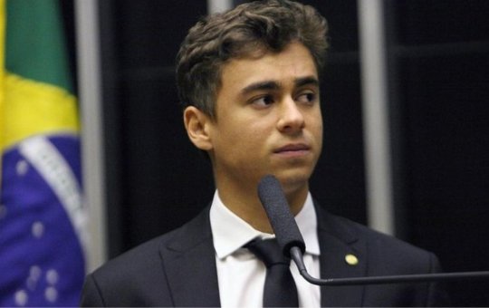 Nikolas Ferreira escreve comentário no Twitter, e Elon Musk responde