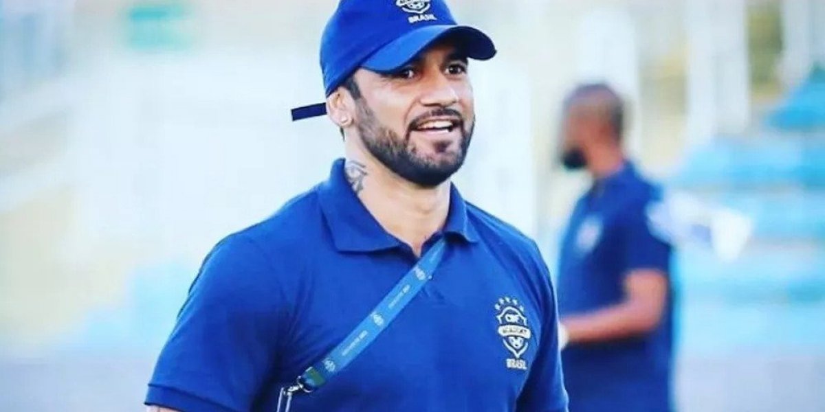 Ex-BBB Hadson Nery, o "Hadballa", é anunciado como técnico do Varginha EC