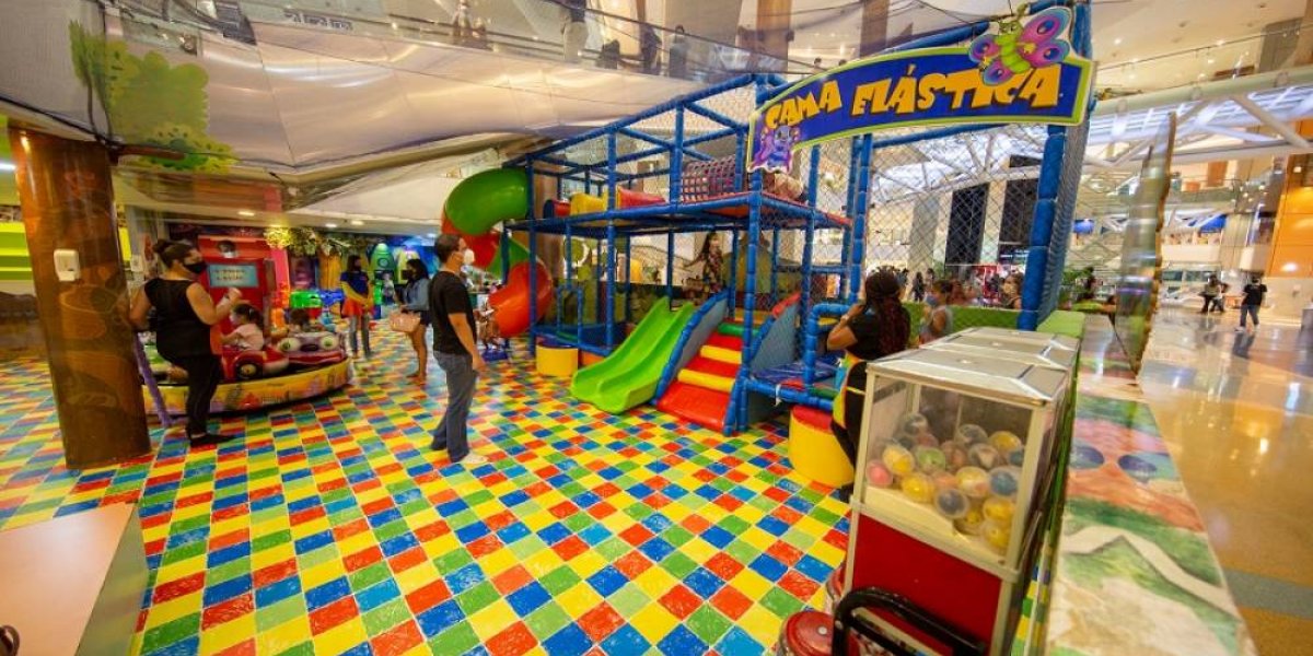 Feriado do Dia do Trabalhador: veja o que abre e fecha nesta segunda-feira