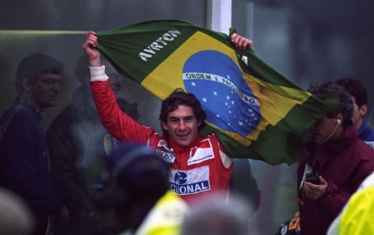 Pilotos e F1 relembram legado de Ayrton Senna, há 29 anos