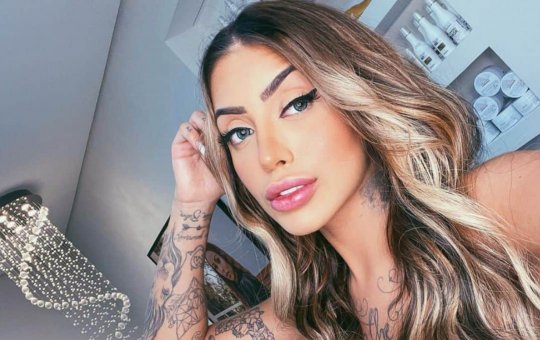 MC Mirella presencia agressão em hotel