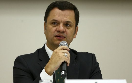 Moraes determina depoimento de Torres sobre ações da PRF