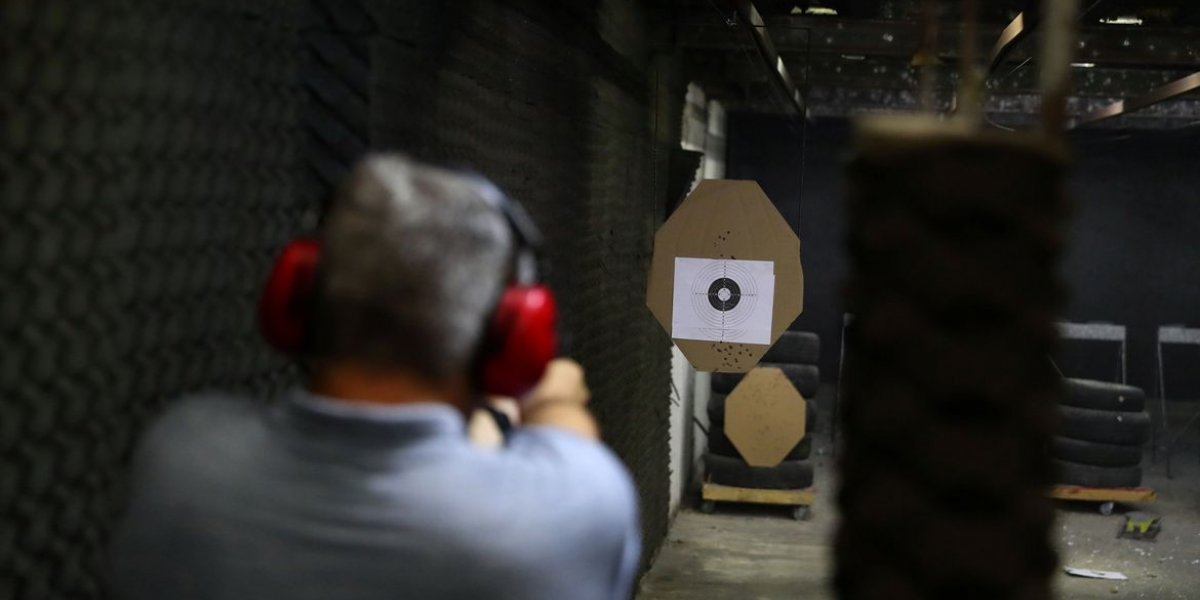 Polícia Federal cumpre mandados contra CAC’s com armas irregulares