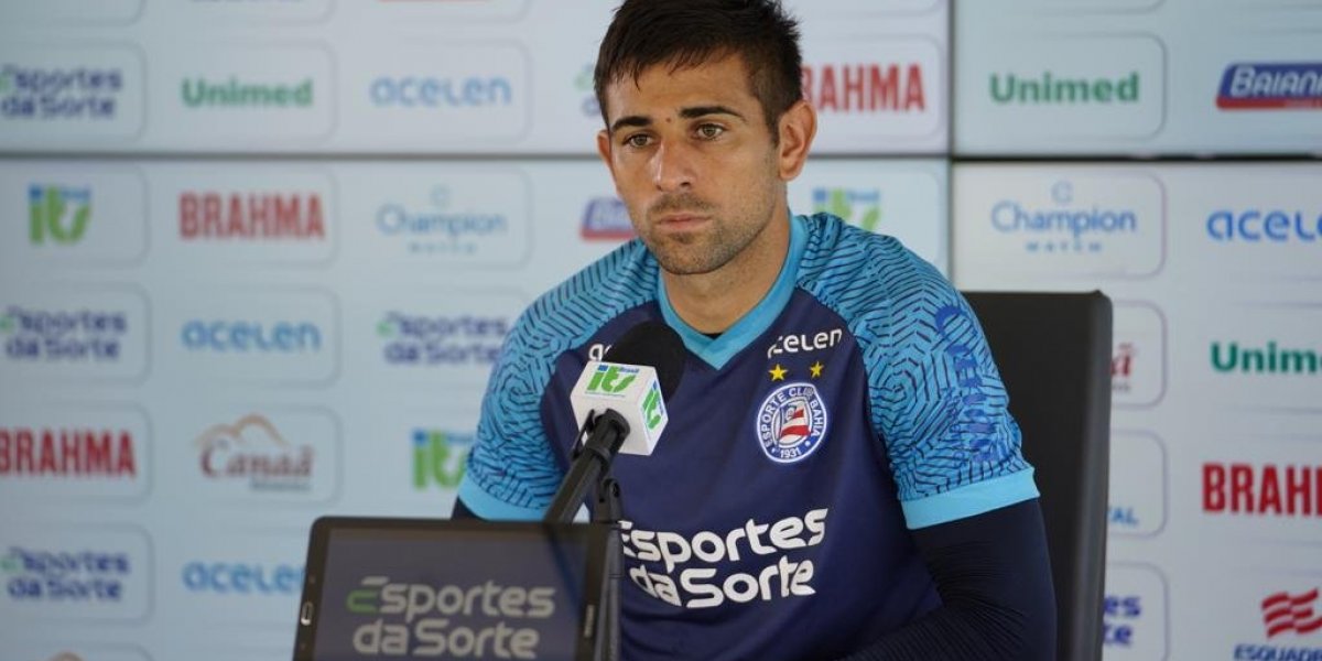 Acevedo deixa decisão de titularidade para Paiva e elogia papo com CEO do City