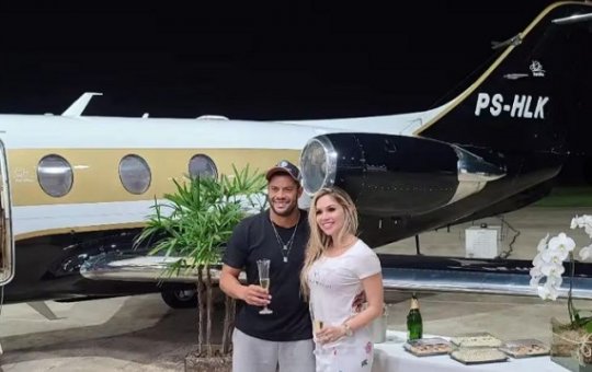 Conheça novo avião do jogador Hulk avaliado em quase R$ 40 milhões