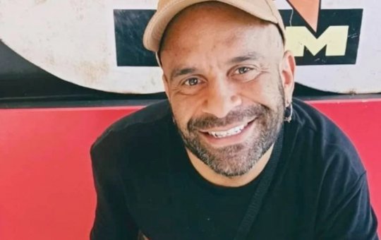 Morre aos 41 anos o humorista Eraldo Fontiny