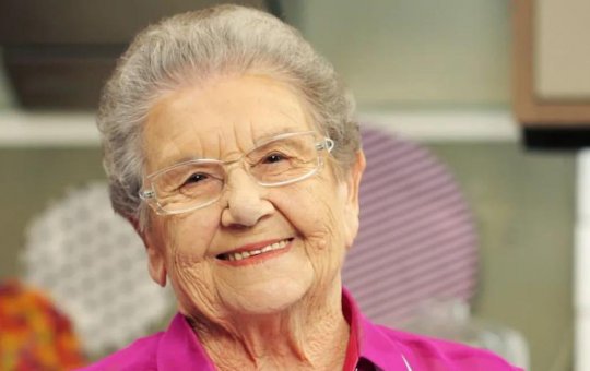 Palmirinha Onofre morre aos 91 anos