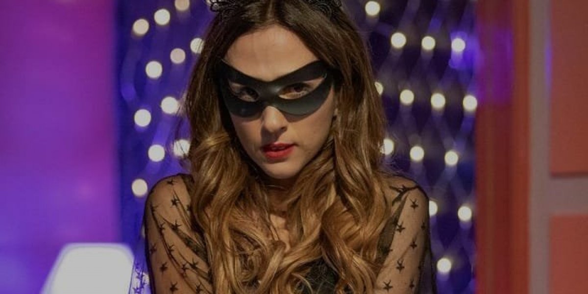 "Topo mostrar tudo", diz Tatá Werneck sobre papel de stripper em novela