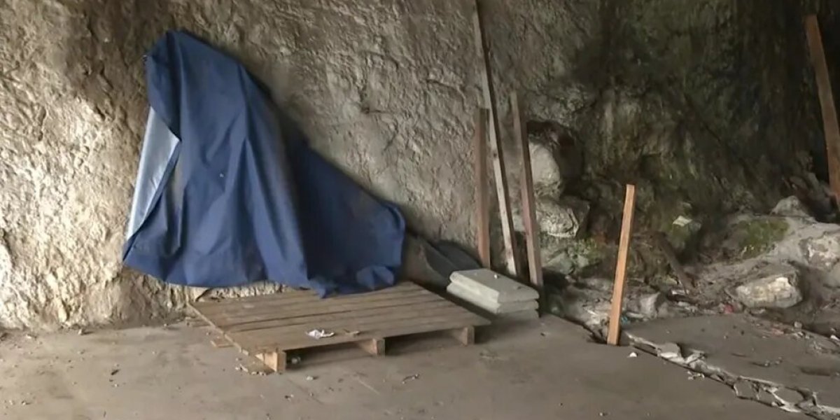 Ambulante tem 20 cadeiras e quatro sombreiros furtados na praia da Preguiça