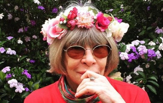 Rita Lee será cremada em cerimônia particular; velório é aberto ao público