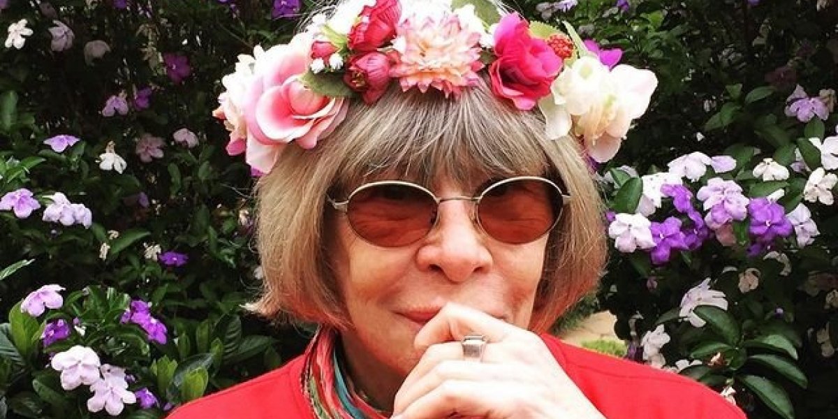 Rita Lee será cremada em cerimônia particular; velório é aberto ao público