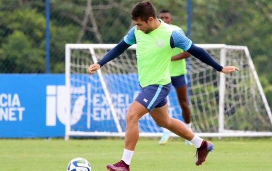 Bahia realiza treino tático antes de viagem para jogo do Santos