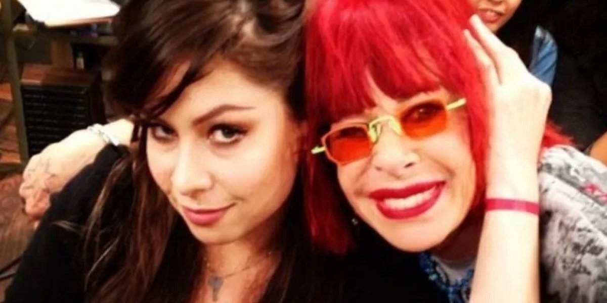 “Estou em frangalhos”, diz Pitty após morte de Rita Lee