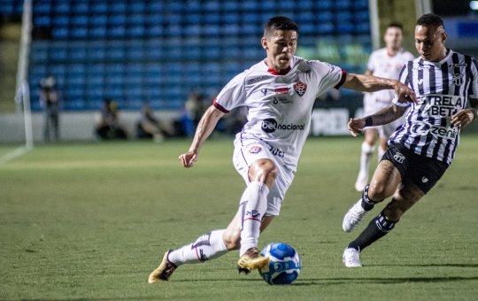 Vitória vence a quinta seguida e segue com 100% de aproveitamento na Série B