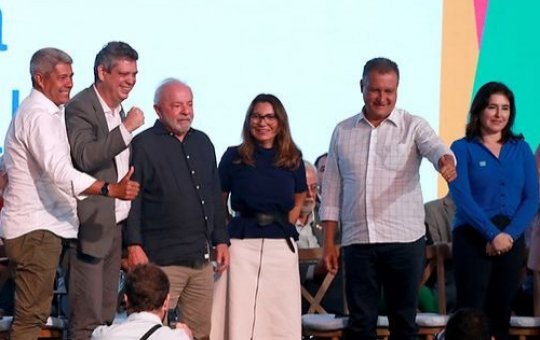 Deputado petista diz que MST foi barrado em evento com Lula na Bahia