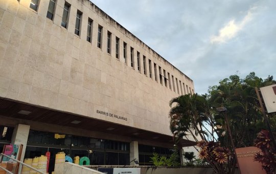 Biblioteca Central dos Barris comemora aniversário de 212 anos