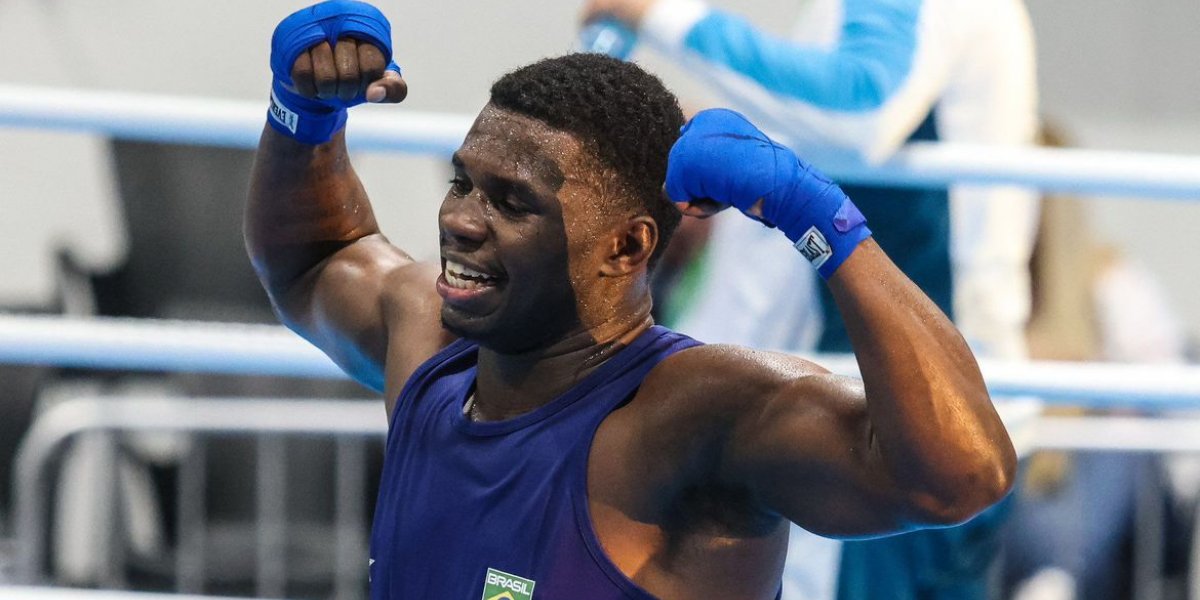 Wanderley Pereira avança à final e Suga é bronze no Mundial de Boxe
