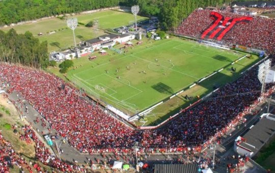 Vitoria anuncia Brahma como nova patrocinadora