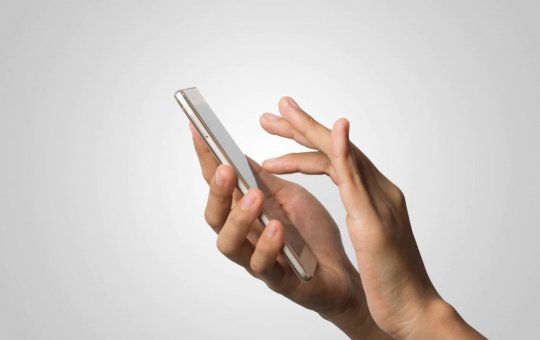 Nova função do WhatssApp permite ocultar conversas da tela inicial