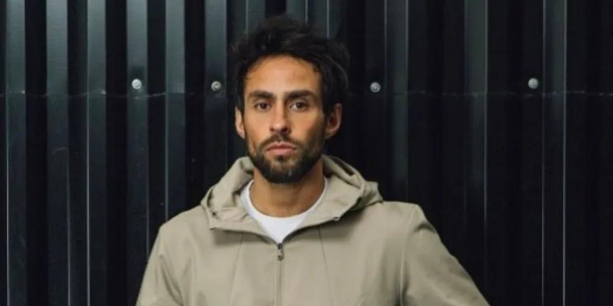 Ex-jogador Valdívia recebe alta de hospital psiquiátrico