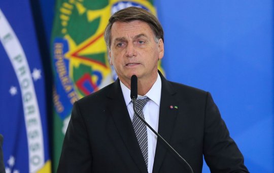 Bolsonaro afirma à PF que não determinou inserção de dados em cartão de vacina
