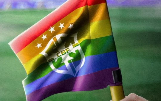 Casos de de LGBTfobia no futebol brasileiro crescem em 76%