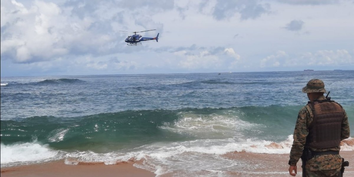 Pesca ilegal: dois homens são flagrados com compressores em Salvador