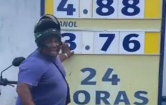 Baiano comemora redução do preço da gasolina e exalta Lula: "O Nordeste voltou"