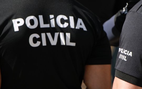 Polícia prende homem acusado de matar avô por causa de som alto em Seabra