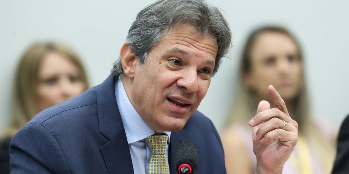 Haddad diz que país está pronto para iniciar ciclo de queda de juros