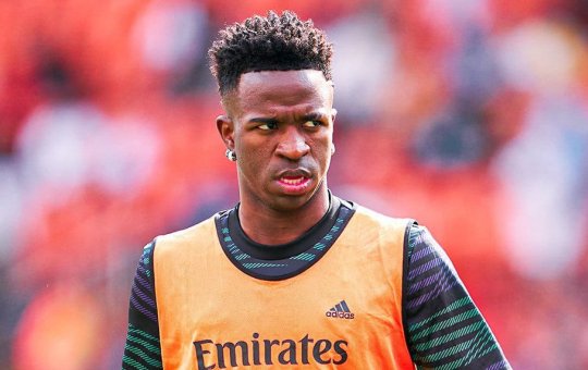 Após caso de racismo, imprensa internacional critica Vini Jr: "provocador"