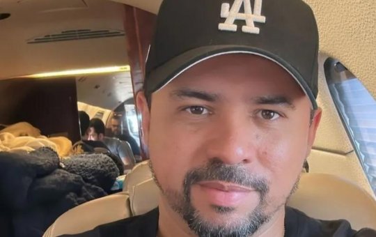 Você sabe o que é Psoríase? A doença que faz Xand Avião se apresentar de boné