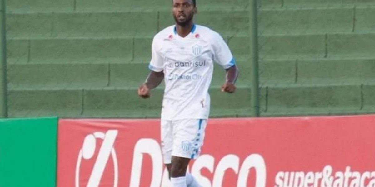 Nikolas Farias é suspenso por suposto envolvimento em manipulação de resultados