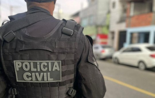 Mulher é presa após permitir estupro de filha de 10 anos na Bahia