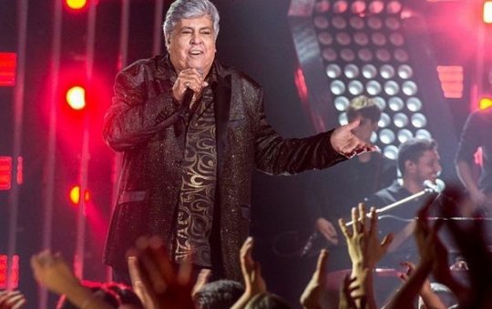 Sidney Magal passa mal e deixa show às pressas