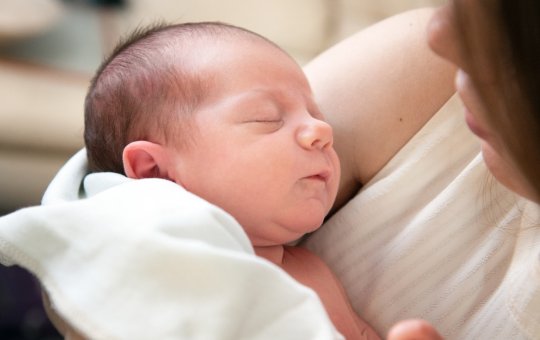 Bebês criados em laboratórios podem virar realidade em 5 anos, segundo japoneses