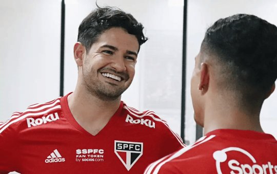 Recuperado da cirurgia no joelho, Alexandre Pato retorna ao São Paulo