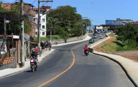 Corpo de homem esquartejado é encontrado em saco na Estrada Velha do Aeroporto