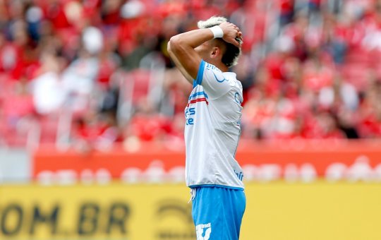 Bahia leva 2 a 0 do Internacional e amarga a 4ª partida sem vencer na Série A