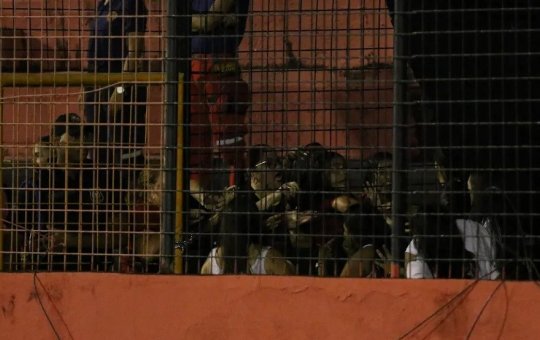 Em jogo exclusivo para mulheres, crianças e PcDs, torcidas do Sport e ABC brigam