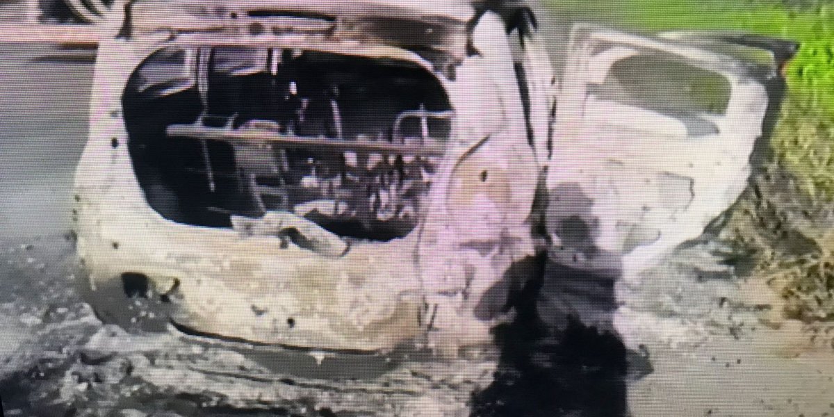 Carro que transportava idosos recém-operados do interior pega fogo na BR-324