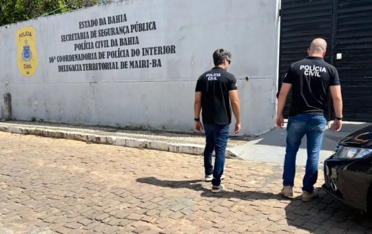 Polícia prende homem suspeito de espancar filha de 14 anos na Bahia