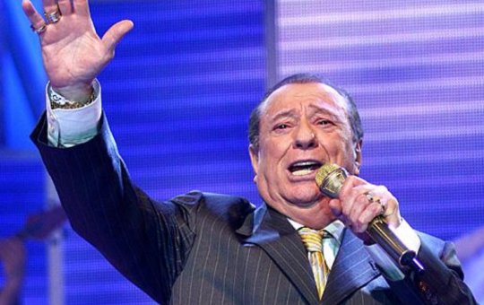 Raul Gil é internado em São Paulo