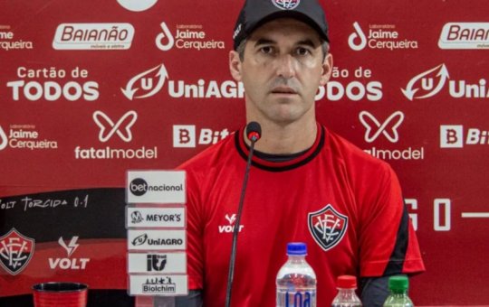 Após vencer o Ituano, Condé valoriza bola parada do Leão: "Trabalhamos muito"