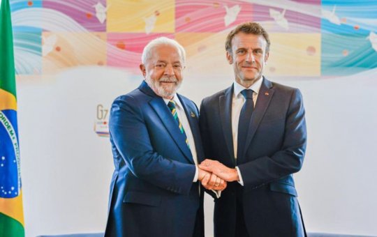 Lula e Macron se reúnem neste mês em cúpula sobre pacto financeiro